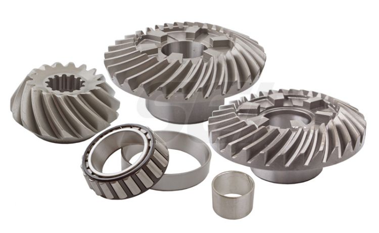 New Aftermarket Yamaha V6 3.1 & 3.2L 2 Stroke 1990-Current 225 & 250 HP 1.81:1 Ratio Standard Rotation Gear Set