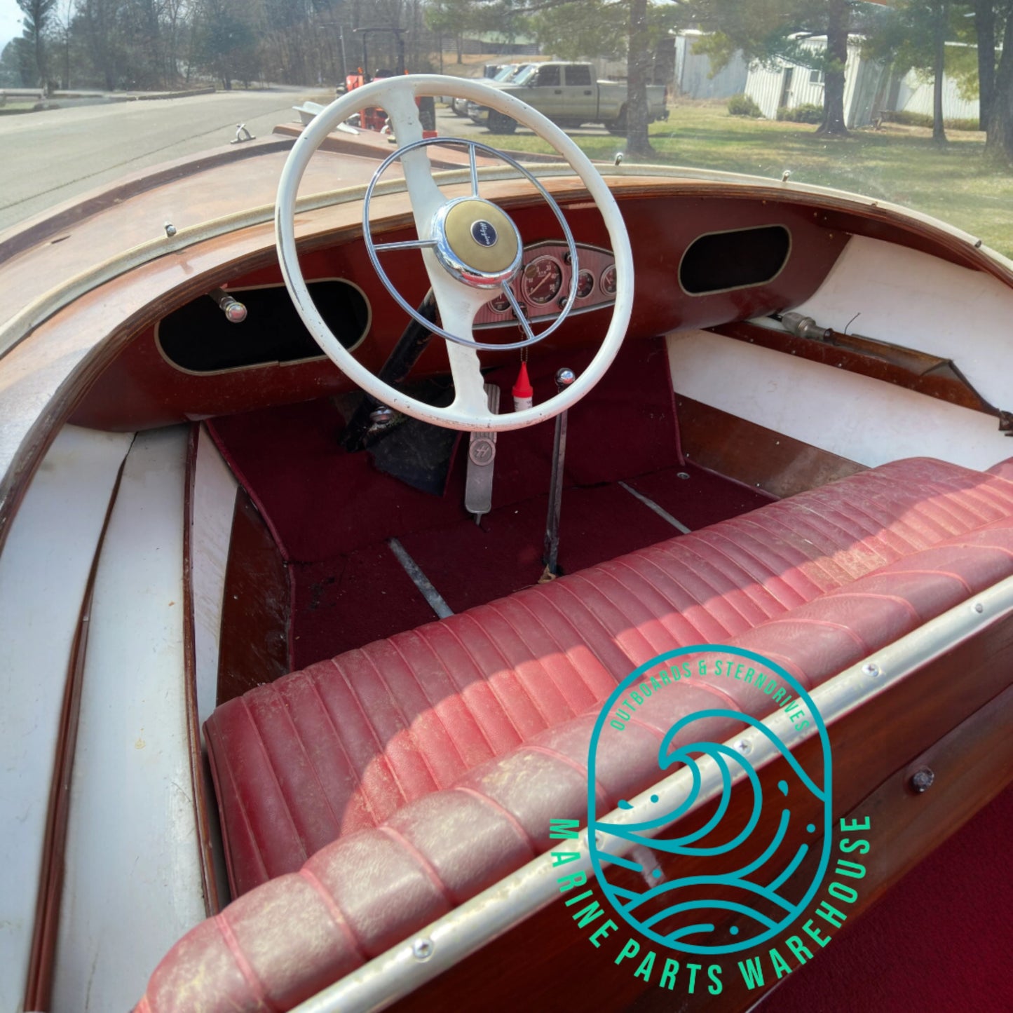 1954 HIggins 17' Runabout Boat