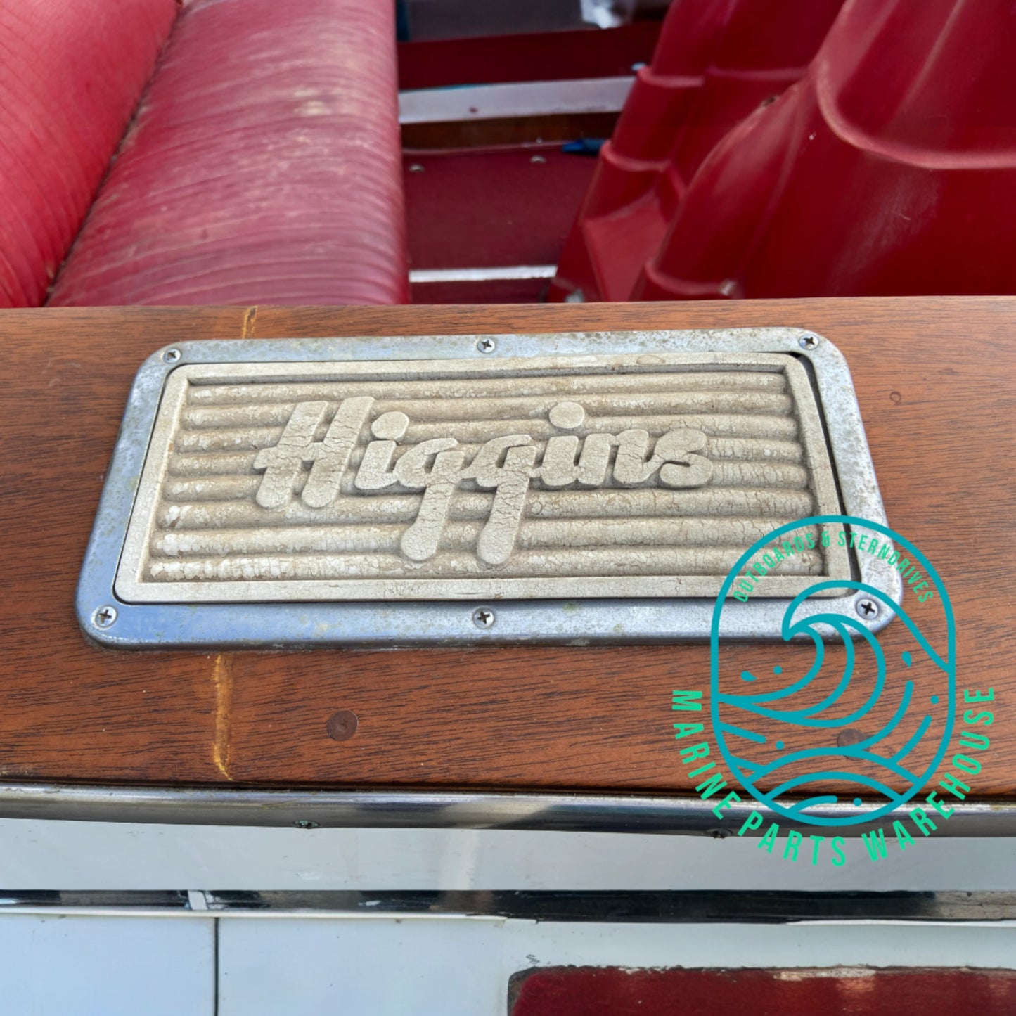 1954 HIggins 17' Runabout Boat