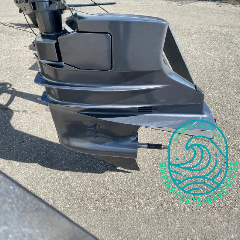 1999 Yamaha 225 HP 6-Cylinder EFI 2-Stroke 30" (XXL) Outboard Motor